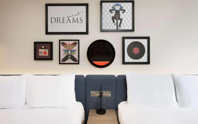 Hampton by Hilton London City