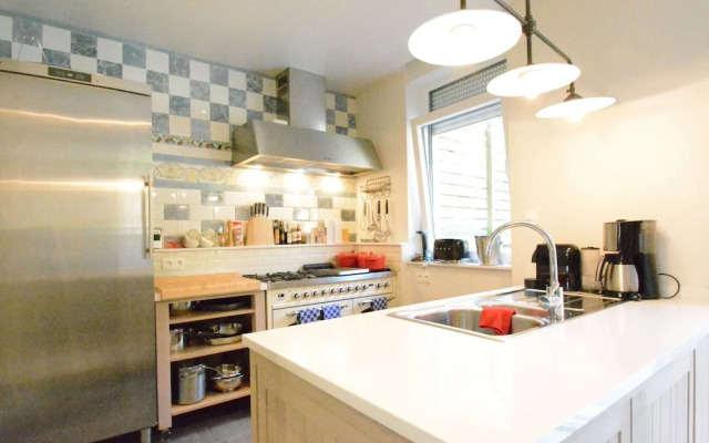 Child Friendly Holiday Home in Bouillon near River