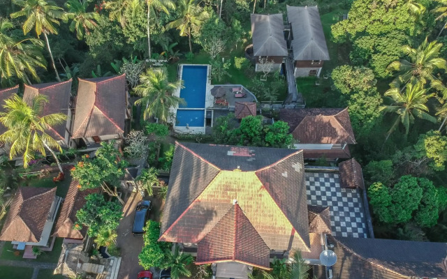 Puri Saron Hotel Madangan