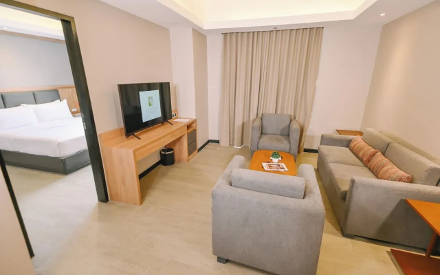 Sotogrande Hotel and Convention Center Batangas