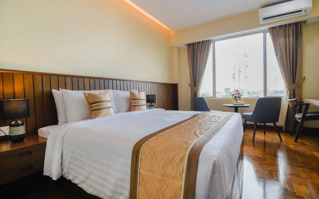 New Wave Hotel