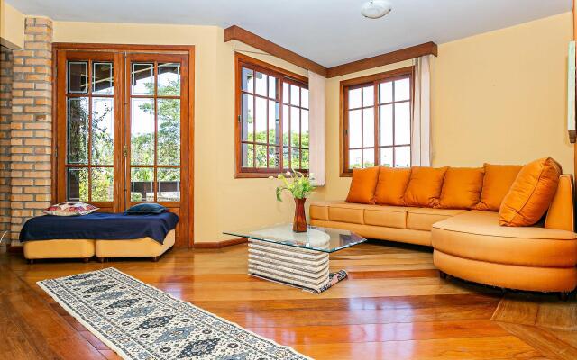 Casa rústica a 350m do Pátio Milano RIJ204