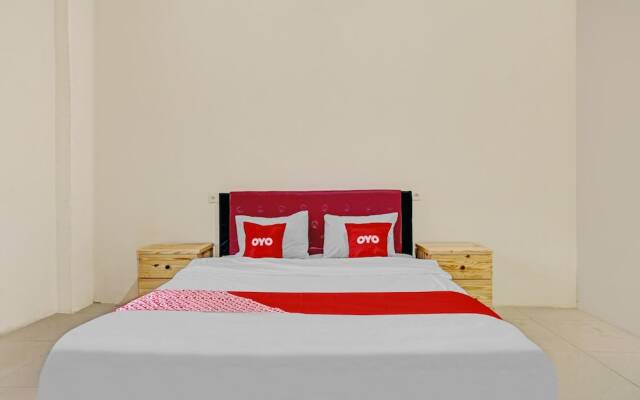 OYO Life 90544 Grand Redisa