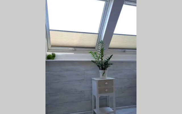 Cloud 6 -Top Center,360° view,Free private parking