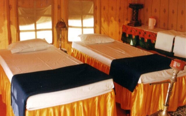 Siddhi Vinayak Hotel