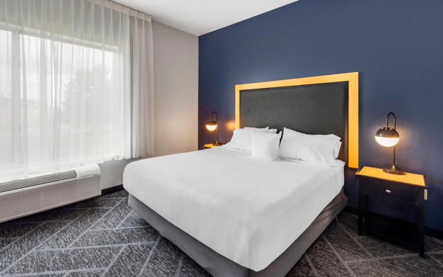 Cambria Hotel Minneapolis Maple Grove