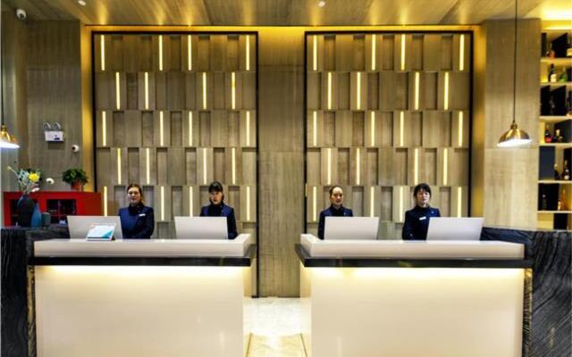 Echarm Hotel Yingshang Wuzhou Wanhui Square