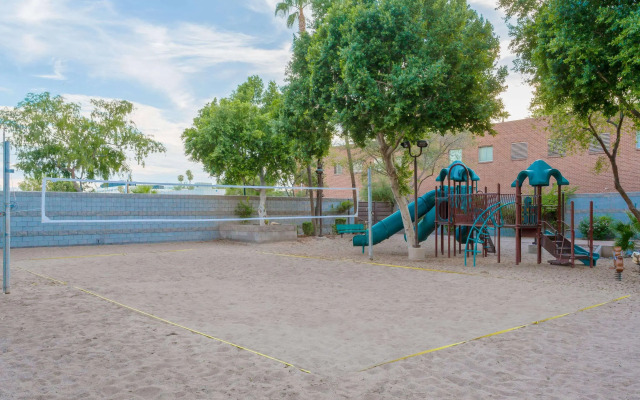 Wyndham Garden Phoenix Midtown