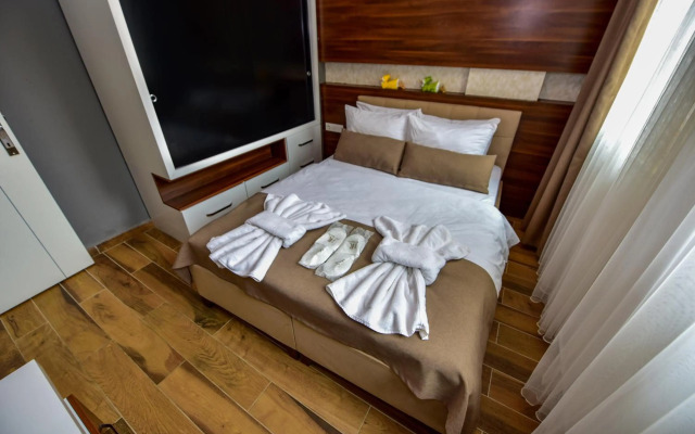 Hirande Otel