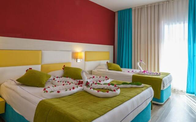 Side Win Hotel & Spa