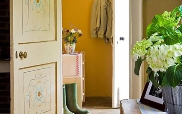 The Old Manor House B & B