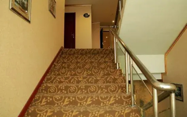 Tian Bao Hotel