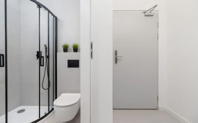 Studio Krakow Starowislna by Renters