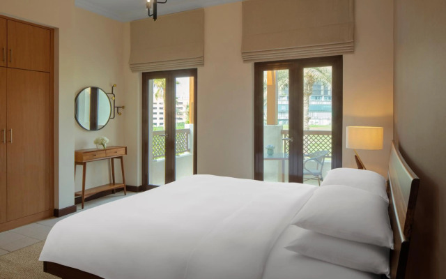 Dubai Creek Villas