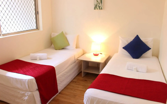 Surfers Riverside Apartments