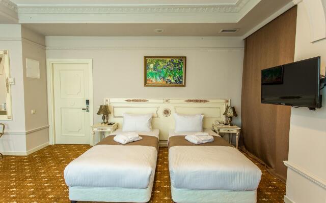 Golden Mir Hotel & Spa
