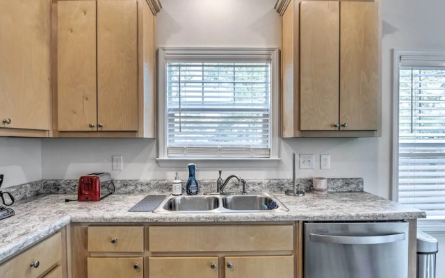 Idyllic Pensacola Home w/ Yard + Fire Pit!