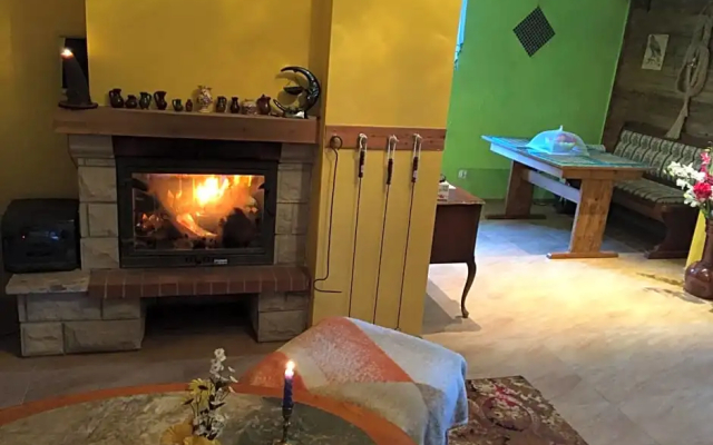 Domek nad jeziorem Rumian