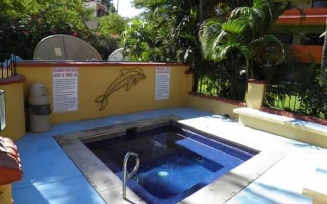 Marina Sol Condo with Jacuzzi, Easy Walk to Beach by RedAwning