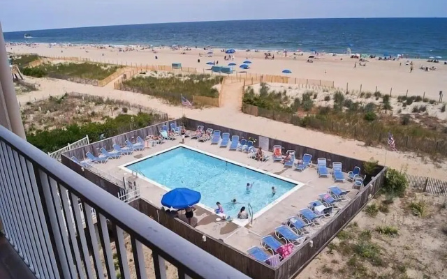 Beachmark 4k 1 Bedroom Condo by RedAwning