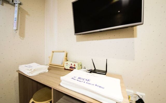 G HOUSE Mini Hotel & Guesthouse