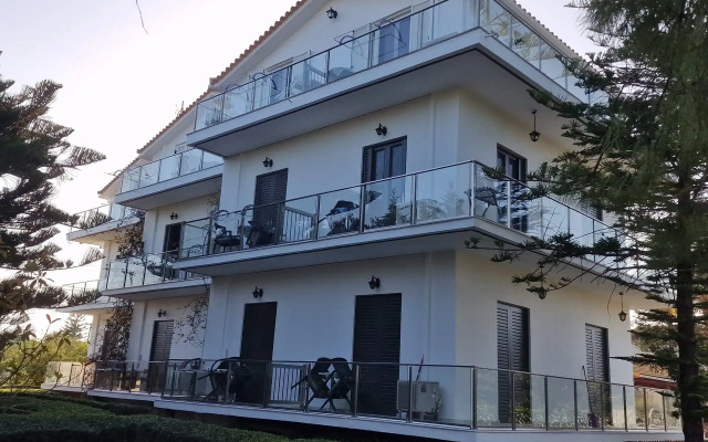 Pettas Apartments