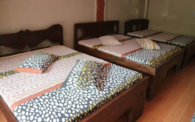 Nipa Hut Resort