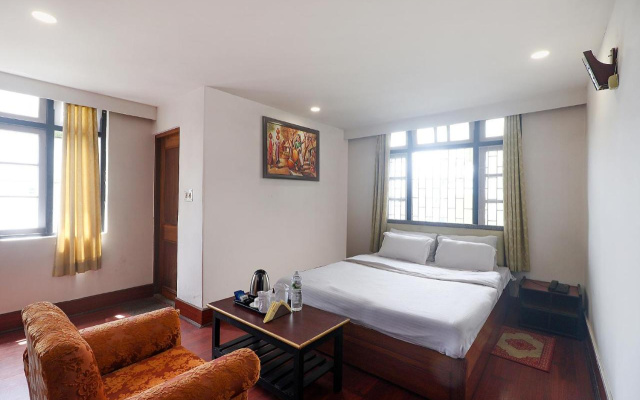FabHotel Meylong Hills