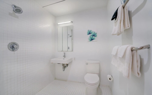 FRONTDESK Lofts at 629 Euclid Downtown Cleveland