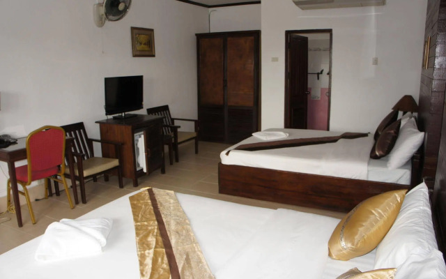 Suksavanh River Hotel
