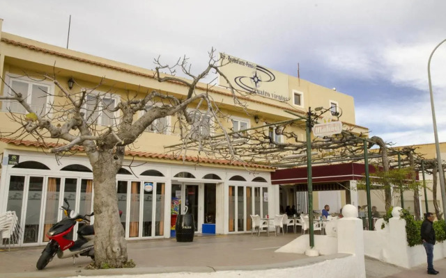 Pension Cuatro Vientos