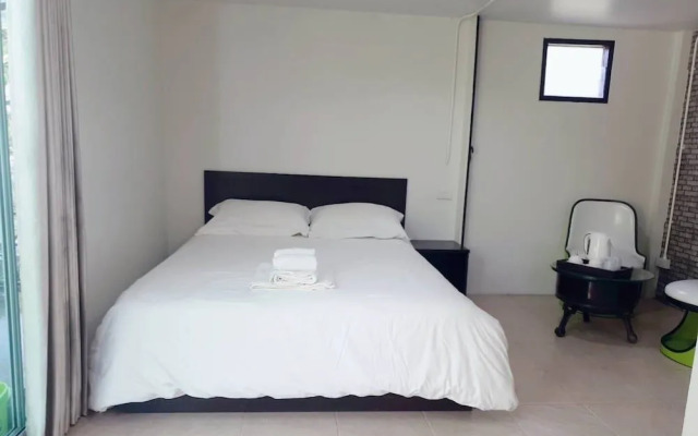 Mine Boxes Resort