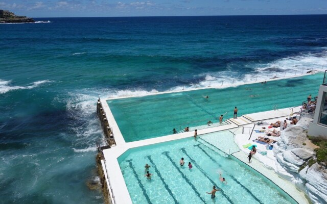 University Of Sydney 3 BED Apt+ 2 Parking Nre187