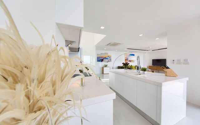 Villa Iroxa with Panoramic Sea View