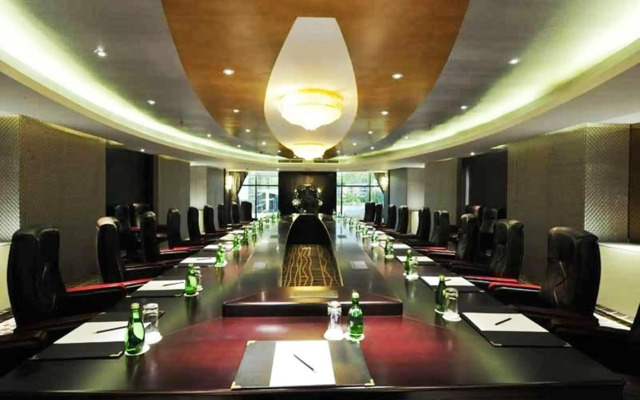 Ming Garden Hotel and Residences