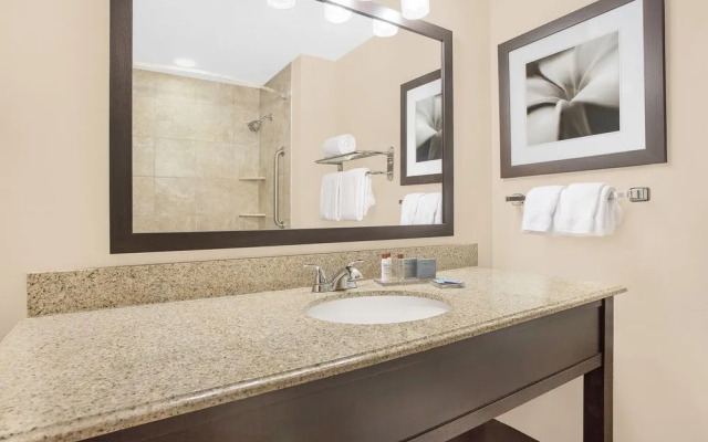 Wingate by Wyndham Gulfport