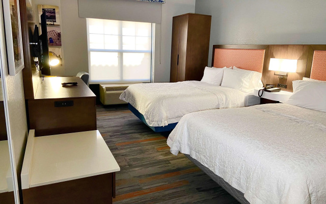Hampton Inn & Suites Phoenix-Goodyear