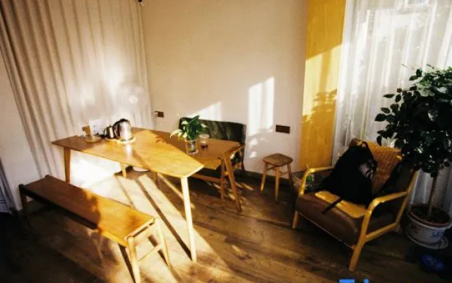 Jemchill Hotel