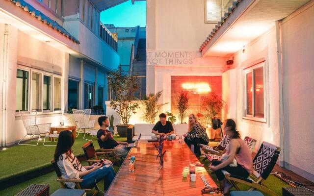MIDO Hostel