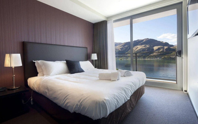 Queenstown Village Apartments