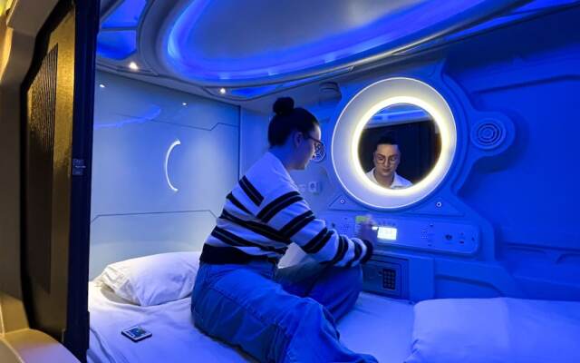 Atypicap Capsule Hostel