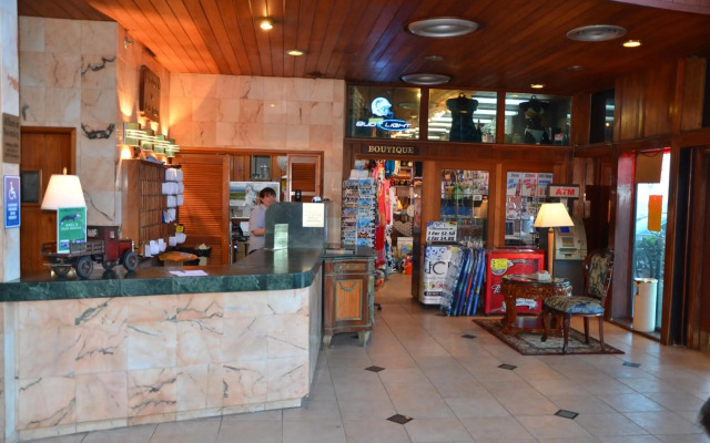 Sea Club Resort