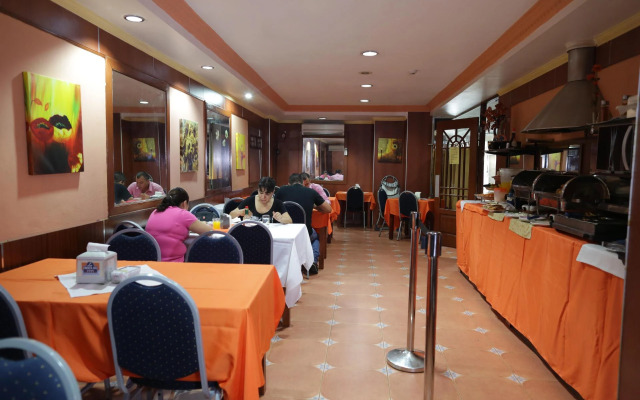 La Cresta Inn