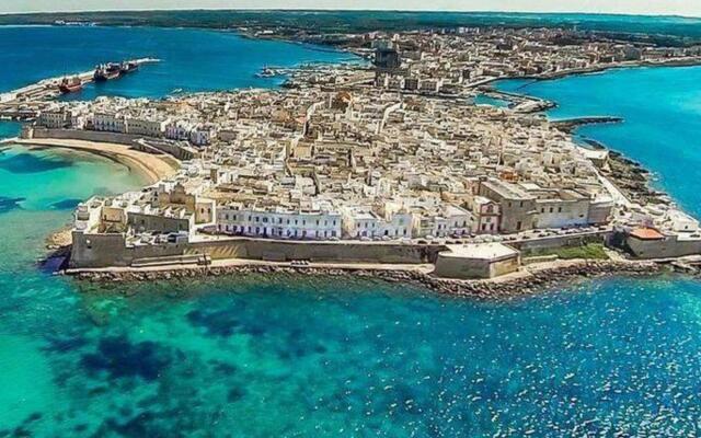 Nice holiday home in Gallipoli with balcony