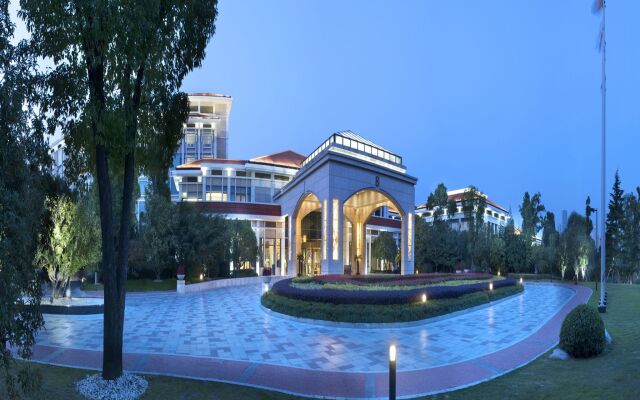 Jinji Lake Grand Hotel