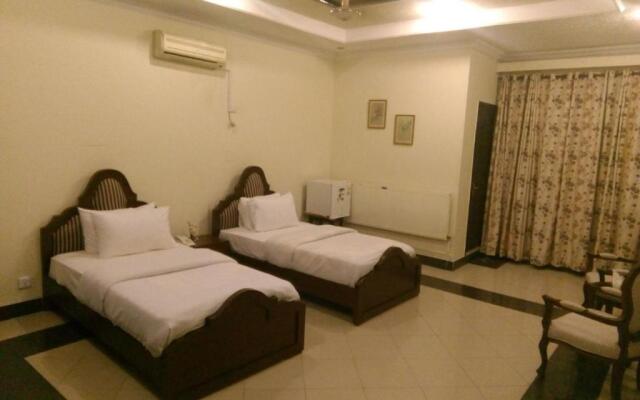 Islamabad Royal Inn