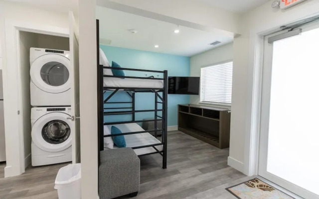 Sugarloaf Key Hotel at KOA Resort