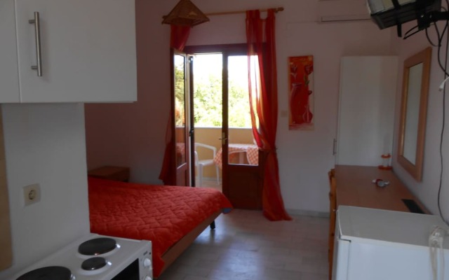 Socrates Studios & Apartments