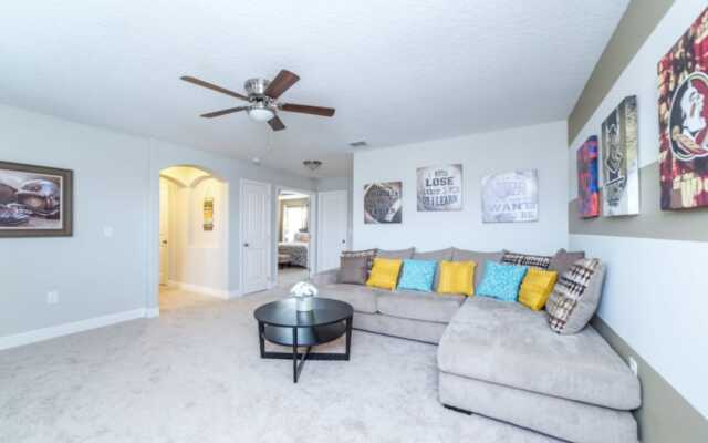 Family Friendly 5Bed 4Ba Villa, Games, Pool, Spa - 5200w