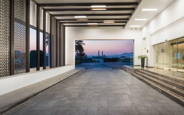 Crowne Plaza Muscat by IHG